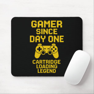 Bold Gamer Vater Design - Gelbe Controller Art Mousepad