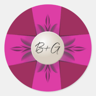 Bold Magenta & Wine Monogram Pearl Ribbon Wedding Runder Aufkleber