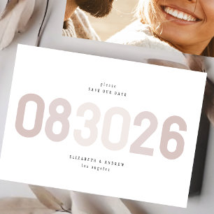 Bold Modern Big Date in Musk Taupe Foto Save The Date