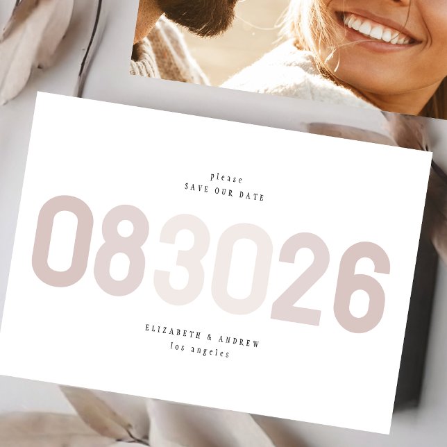 Bold Modern Big Date in Musk Taupe Foto Save The Date (Von Creator hochgeladen)