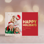 Bold Modern Red One Foto Merry and Bright Gold Folien Feiertagskarte<br><div class="desc">Senden Sie herzliche Wünsche in dieser Urlaubssaison mit dieser einzigartigen und niedlichen, modernen, roten, ein Foto fröhlichen und hellen Goldfolie-Urlaubskarte. Das einfache und minimalistische Design zeichnet sich durch boho-inspiriert Elemente in Goldfolie aus. Dieses Design feiert den festlichen Geist des Dezember und bringt jedem Anlass eine fröhliche und lustige Touch. Die...</div>
