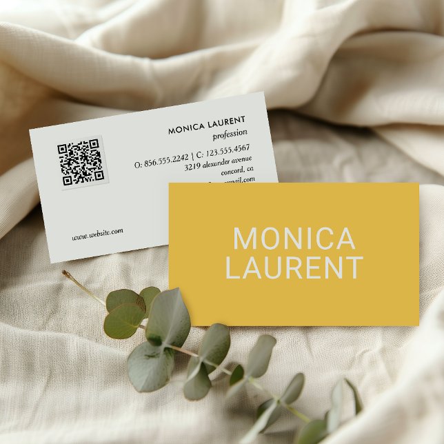 BOLD NAME QR CODE LOGO SOCIAL ICONS YELLOW VISITENKARTE (Von Creator hochgeladen)