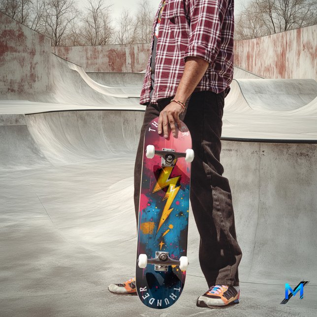 Bold Pop Art Lightning - Electric Graffiti Style Skateboard (Von Creator hochgeladen)