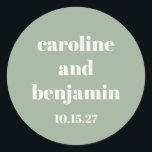 Bold Sage Green Chic Moderne Hochzeit Custom Runder Aufkleber<br><div class="desc">Fett Grün Chic Moderne Hochzeit Custom Classic Round Sticker</div>