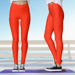 Bold Scarlet Red Yoga Leggings<br><div class="desc">Diese kühnen, roten Yoga-Leggings lassen sich mit den Regenbogenflanken in dieser Kollektion vermischen.</div>