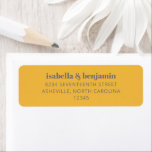 Bold Typografy Yellow and Gray Modern Wedding Inv<br><div class="desc">Fett Typografie Moderne Hochzeiteinladung Personalisierte Rücksendeadresse Etikett in stylischem Gelb und Grau</div>