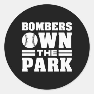 Bombers Richland gehört dem Park Runder Aufkleber