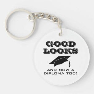 Bon regard et maintenant un diplôme Trop drôle Gra