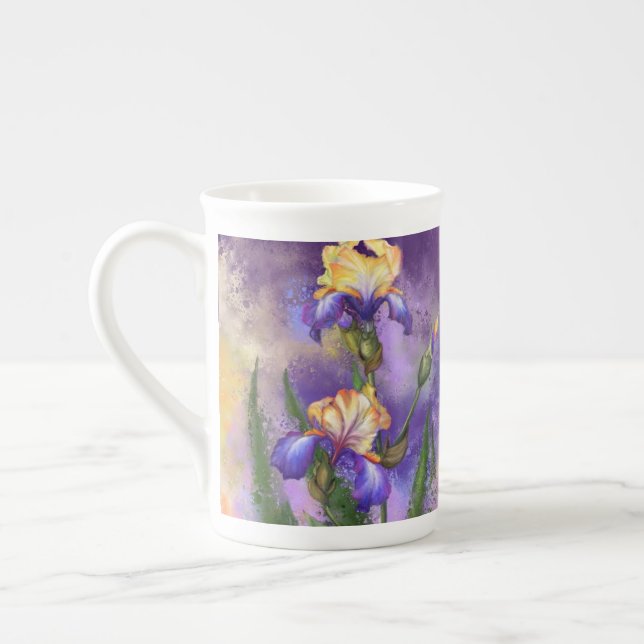 Bone China Tasse mit Irisblumen (Links)
