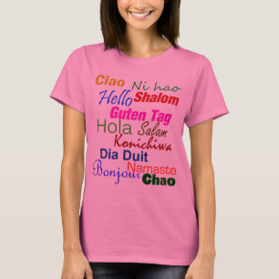 Bonjour dans le T-shirt de beaucoup de langues
