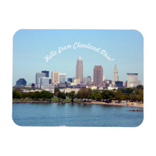 Bonjour de Cleveland Ohio Lake Skyline Magnet