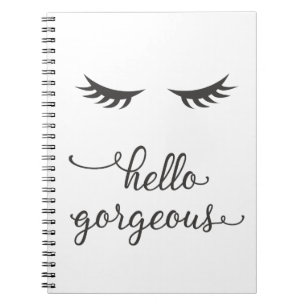 Bonjour magnifique (cils) dans le carnet