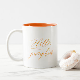 Bonjour tasse de café d'automne de citrouille