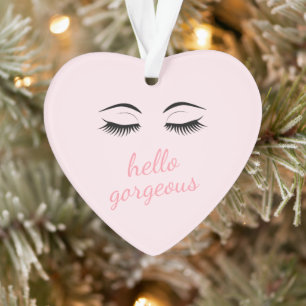 Bonsoir magnifique avec de jolies cils glamour