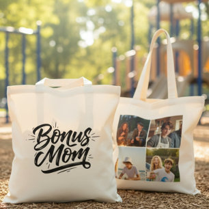 Bonus-Mom-Brush-Script-Vier-Foto-Schwarz-Weiß Tragetasche