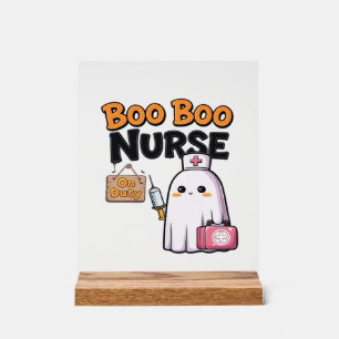 Boo Boo Krankenschwester im Dienst Classic T-Shirt Acrylschild
