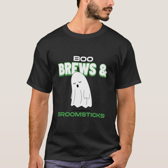 Boo Brews & Broomstick Halloween T-Shirt (Vorderseite)