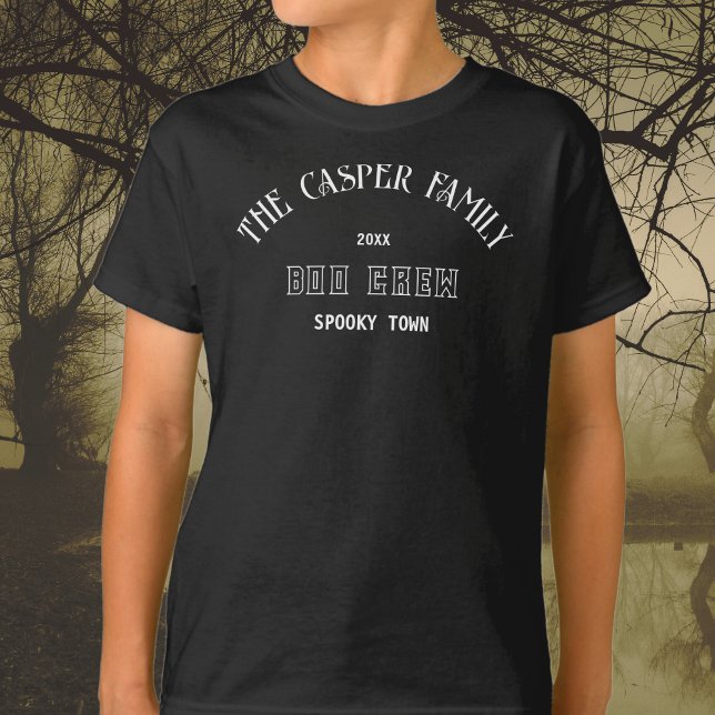 Boo Crew Custom Familienname Halloween Black Kids T-Shirt (Von Creator hochgeladen)