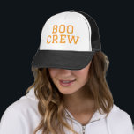 Boo Crew Halloween Truckerkappe<br><div class="desc">Mit diesem mit Monogramm Halloween LKW-Hut könnt ihr euren geilen Stil noch einmal aufleben! Mit einer einfachen "Boo-Crew"-Textgrafik können Sie die Schriftart und Farben anpassen oder Ihr Monogramm für eine personalisierte Touch hinzufügen. Ideal für Halloween-Partys,  Trick-oder-Behandlung oder lässige Fallausflüge mit Ihrer Crew.</div>