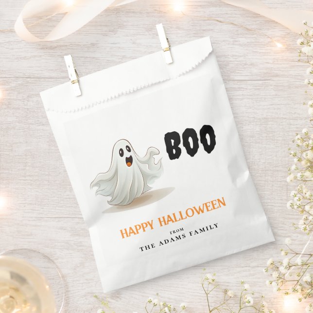 Boo Ghost Custom Familienname Happy Halloween Geschenktütchen (Ausgeschnitten)