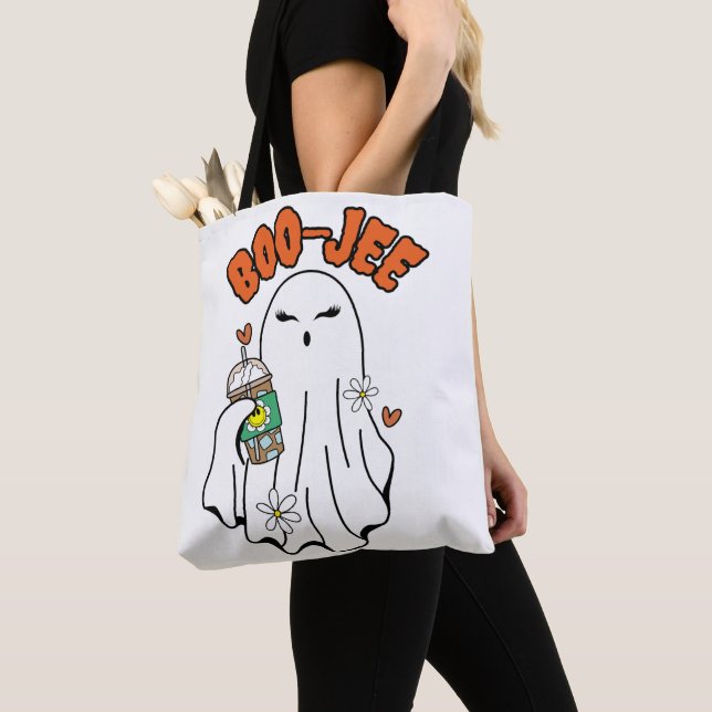 Boo-Jee Halloween-Geist mit Iced Kaffee in der Han Tasche (Von Nahem)