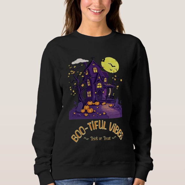 Boo-Tiful Vibes Halloween Sweatshirt (Vorderseite)