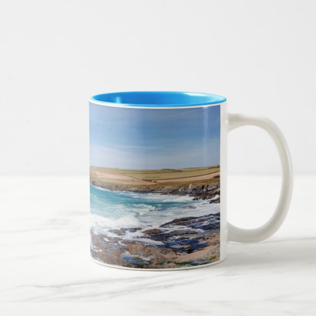 Boobys Bucht-Strand |England Zweifarbige Tasse (Rechts)