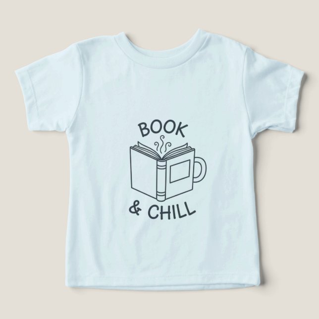 Book and Chill Minimal Line Art T-Shirt  (Design Vorderseite)