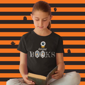 Book Love Ghosts Halloween T-Shirt