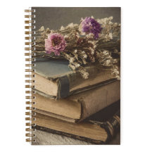 "Bookish Floral" Light Academia Journal esthétique