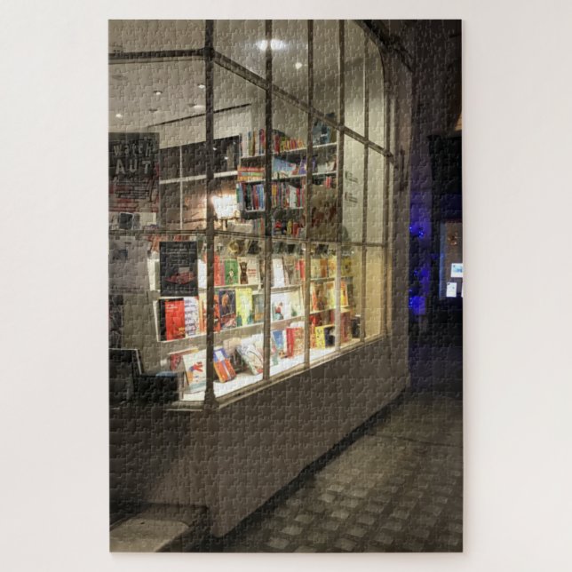 Bookstore Window at Night, London Fotografy (Vertikal)