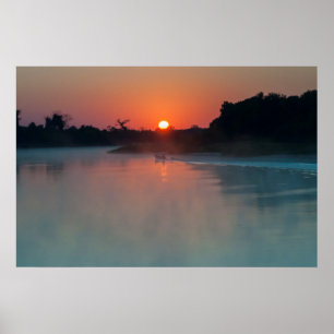 Boot bei Sonnenaufgang auf dem Fluss Poster