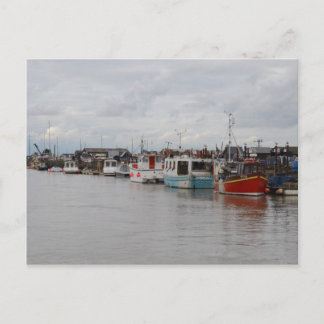 Boote am Fluss in Southwold Postkarte