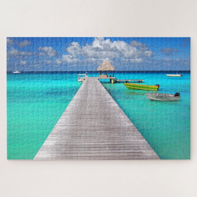 Boote auf einer Anlegestelle in einer tropischen (Horizontal)