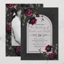 Bordeaux-Rote Rosen Schadowy-Hochzeit