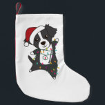 Border Collie Christmas Dog Winter Animals Dogs Kleiner Weihnachtsstrumpf<br><div class="desc">Der Grenzhund kalt zu Weihnachten mit Feenlicht. Hübsche Tiere mit Geschenken und Schnee für den Urlaub. Auch lustig für Weihnachten im Juli. Hunde sind niedliche Tiere und sind ideal für Weihnachten.</div>