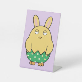 Bored Bunny Chick 02 Sockelschild