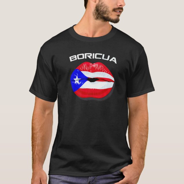 Boricua Kiss Puerto Rico Flag Lips T-Shirt (Vorderseite)