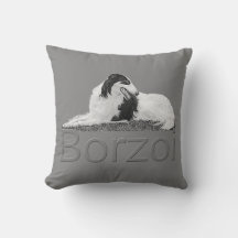 Borzoi im Ruhe-Kissen