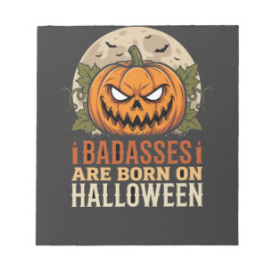 Bösewichte werden an Halloween-Kürbis geboren Notizblock