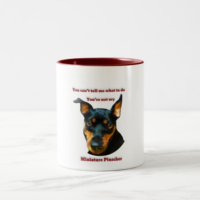 Bossy Miniature Pinscher Zweifarbige Tasse (Mittel)
