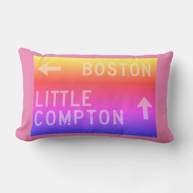 Boston, Little Compton, RI-Regenbogenzeichen Lendenkissen (Vorderseite)