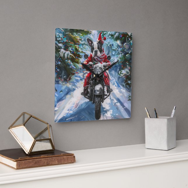 Boston Terrier Dog Riding Motorrad Weihnachten Quadratische Wanduhr (Büro)