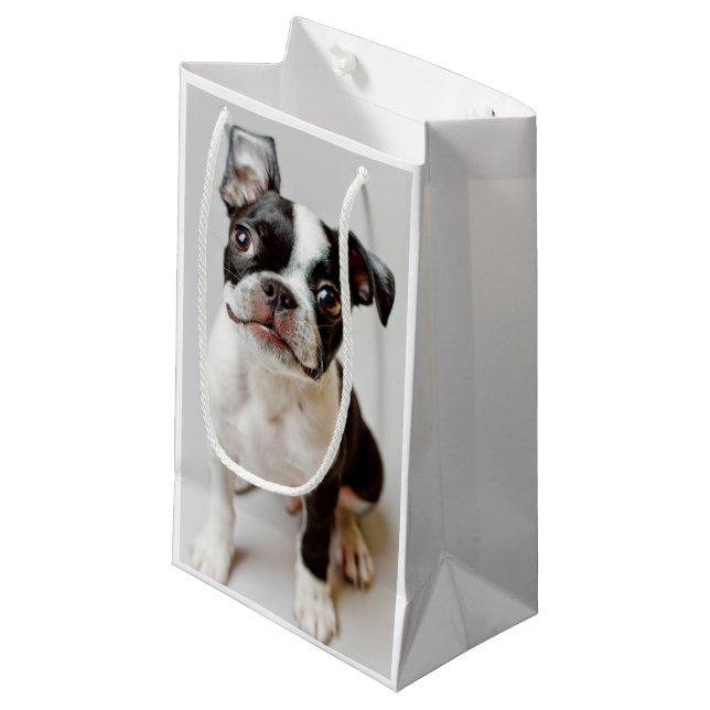 Boston Terrier Kleine Geschenktüte (Vorderseite Schrägansicht)