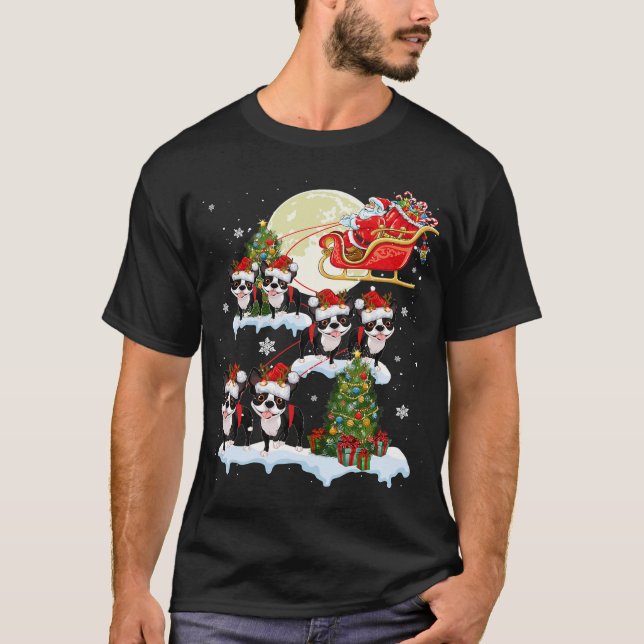 Boston Terrier Reindeer Christmas Santa Riding Dog T-Shirt (Vorderseite)