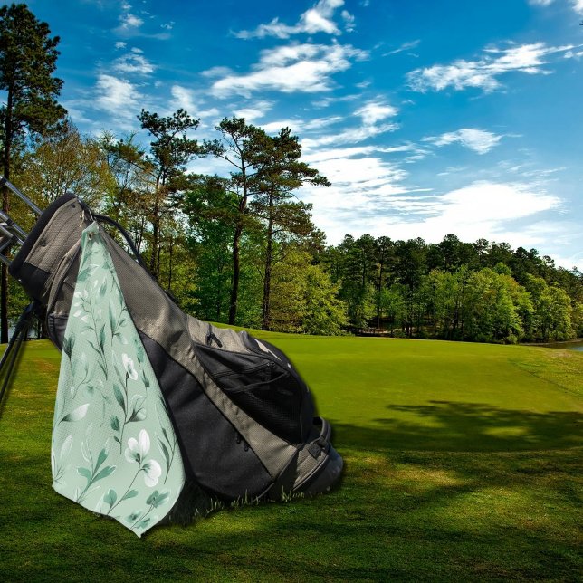  Botanical pattern  in subtle  greens   Golfhandtuch (Von Creator hochgeladen)