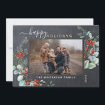 Botanische Aquarellwiesen Foto Chalkboard Feiertagskarte<br><div class="desc">Sie werden diese wunderschönen Weihnachtskarten Liebe! Sie verfügen über botanische Aquarellarrangements mit Misteloe,  Kiefernästen,  Beeren und Babyatmen.</div>