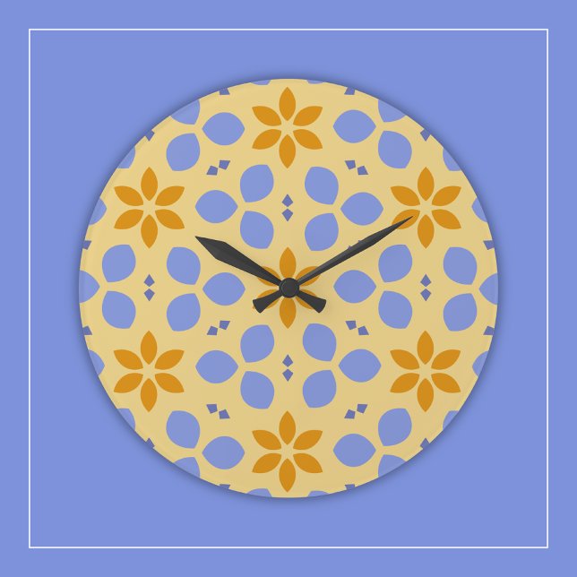 Botanische Blume Gelb und Blau auf Girly Floral Große Wanduhr (Von Creator hochgeladen)