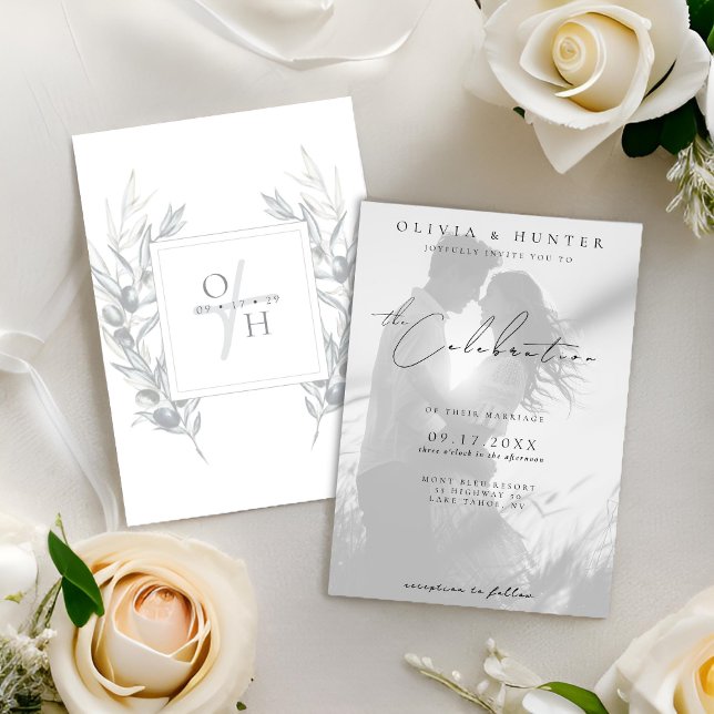 Botanische Hochzeit mit schwarzem und weißem Foto Einladung (Von Creator hochgeladen)