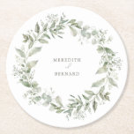 Botanische Hochzeit Runder Pappuntersetzer<br><div class="desc">Genießen Sie das elegante Botanische Rundpapier-Untersetzer, das eine zeitlose Verschmelzung eines üppigen Aquarellgartens und raffinierter Eleganz bietet. Dieses moderne klassische Design besticht durch delikate botanische Elemente ineinander verwobener Eukalyptusblüten und anmutige weiße Blumen, die in jeder Jahreszeit - im Frühling, Sommer, Herbst oder Winter - die Romantik der Natur wecken. Dieses...</div>